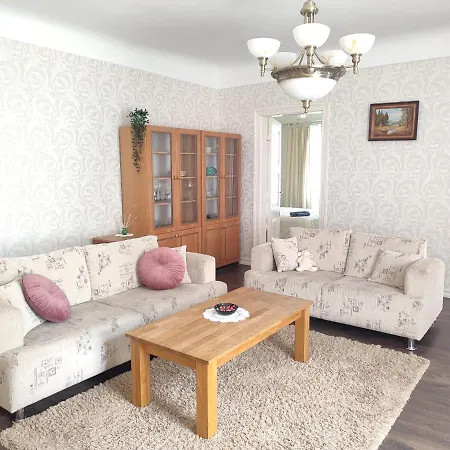 Apartament Esplanaadi 5 Apartment-the Location In Parnawa
